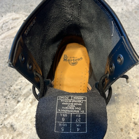 Rare NAVY DR MARTENS Smooth Leather Combat Boots - Picture 10 of 10